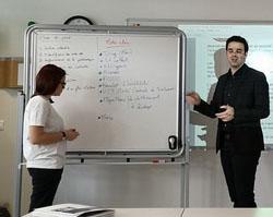 10176_ecole-d-ingenieurs-une-nouvelle-pedagogie-fonde-sur-la-resolution-de-probleme_0